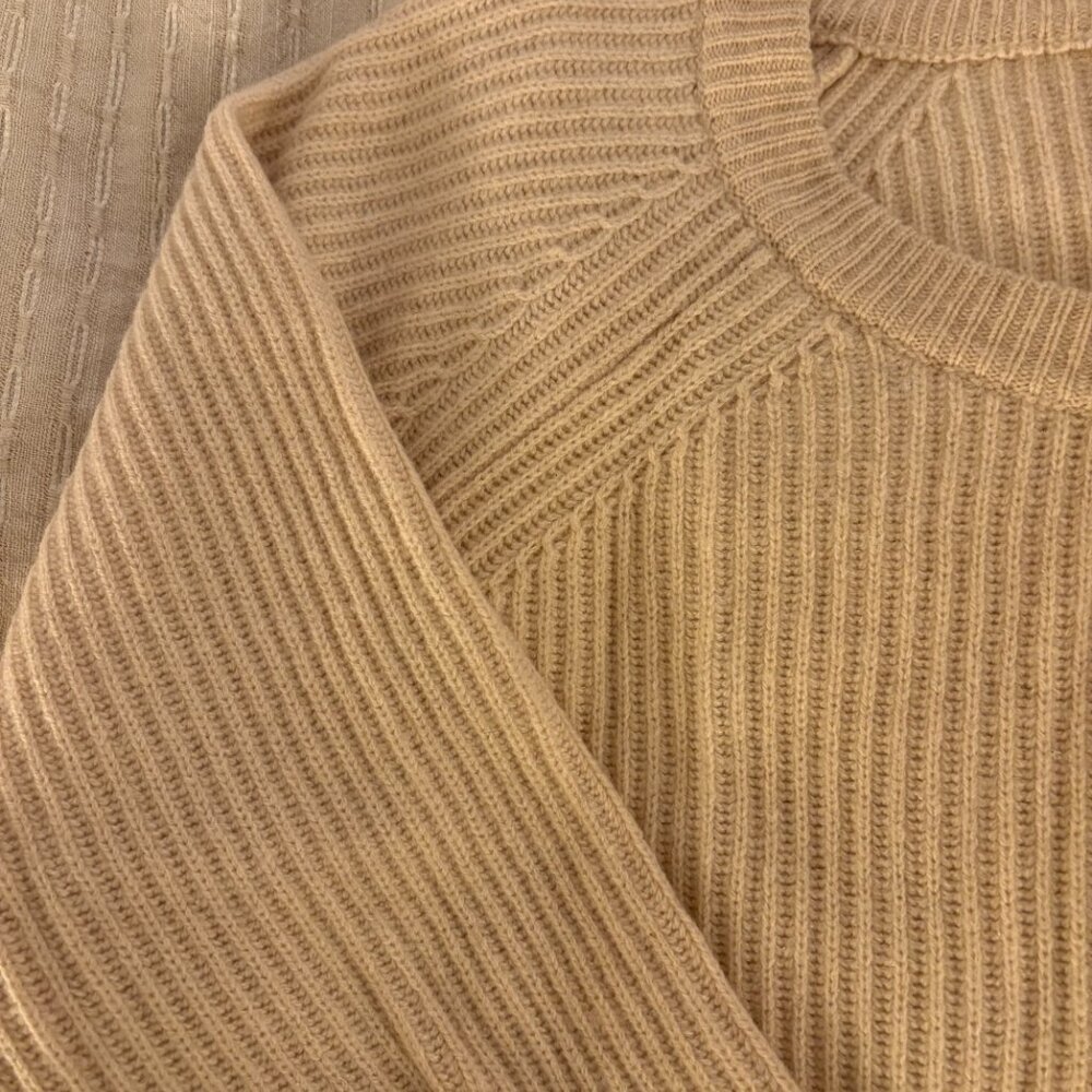 J Crew Ivory Cashmere Sweater Size L - Picture 2 of 3